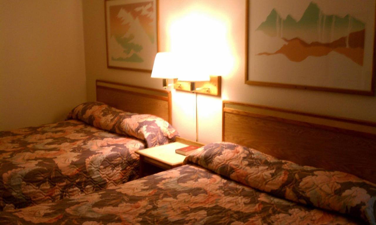 Colorado River Value Inn Bullhead City Zewnętrze zdjęcie